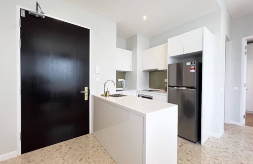 Golden Triangle Apartment | Pavilion Ceylon Hills Suites