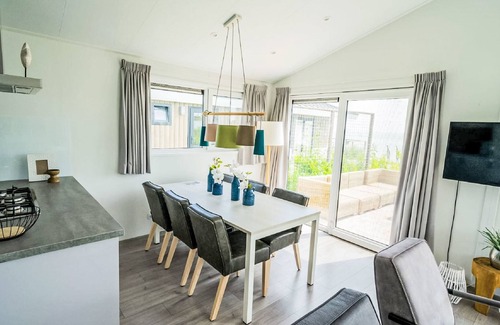 Bovenkarspel House | Pavilion Waterfront 6 by Interhome
