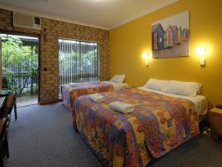 Pooraka Hotel | Pavlos Motel