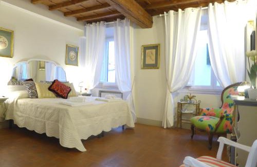 Oltrarno Apartment | Pavone