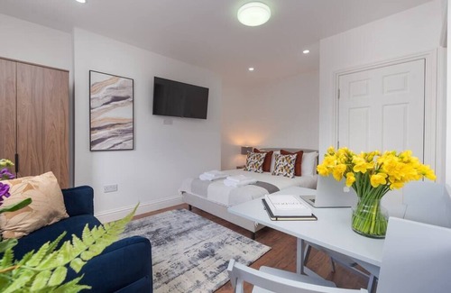 West Kensington Apartment | PBC | Studio Apartment Earl's Court 119 EC7