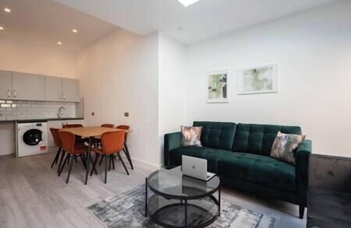 Colville Apartment | PBC | Studio Apartment in Richmond (RICH1)