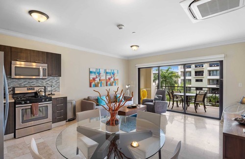 Washington Condo | PC312 - Pool View - 1BR Perfect for a couple - Close to Palm Beach