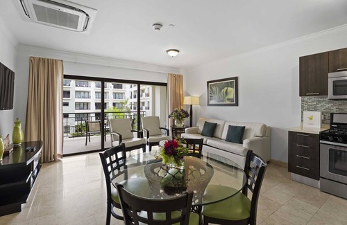 Washington Condo | PC314 - Pool View - Couple or Family with kids - 1BR