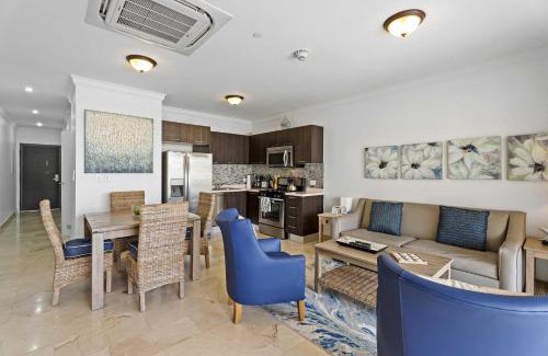 Washington House | PC412 - Pool View - 1BR Perfect for a couple or Family - Close to Palm Beach - 1BR