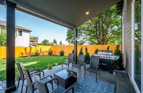 Vancouver Villa | PCH Rental