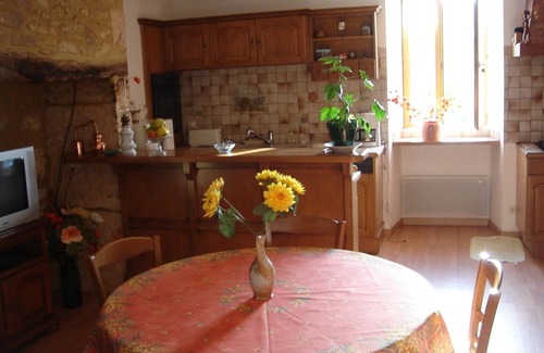 Les Eyzies House | peaceful country house