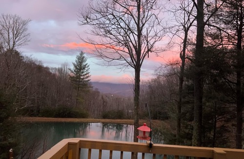 Sugar Mountain Cabin | Peace Be With You at Annie's Cabin