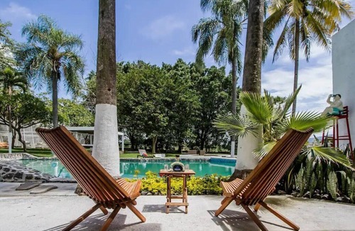Yautepec House | Peace & Wellness at Casa Imago | Pool and Courts