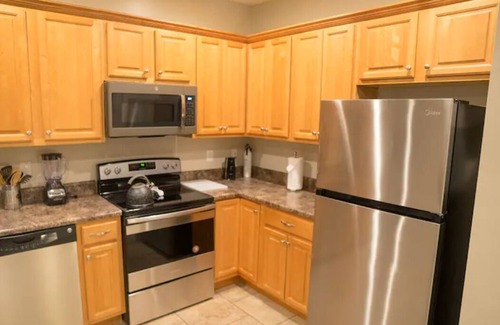 Kreole Apartment | Peaceful 3BR 2BA Home/4 TVs/Full Kitchen/W&D