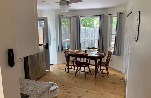 Waynesboro House | Peaceful 3BR, 2BA Mountain and River View - Walk Downtown!