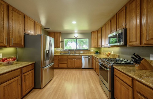 Acton House | Peaceful 4 bed escape near Angeles Forest w/pool