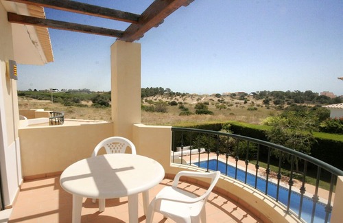 Albardeira House | Peaceful 4 Bedroom Villa w/Private Pool, 15 min walk to Lagos Marina, Wifi,A/C
