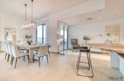 Dubai Apartment | Peaceful 4BR Penthouse with Assistant Room at Le Pont Jumeirah by Deluxe Holiday Homes