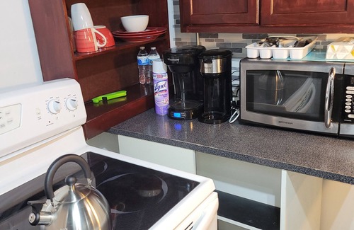 Cudahy Apartment | Peaceful and centrally-located place.n