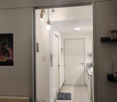 Amadeo Apartment | Peaceful and Relaxing Suite at Cool Residences Tagaytay