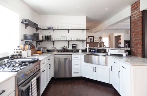 Accord House | Peaceful and Stylish Upstate Retreat near Minnewaska, Inness and Arrowwood Farms