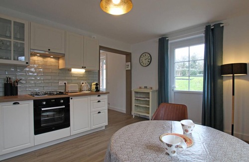 Neuville-en-Beaumont Cottage | Peaceful countryside house with garden near beaches, pets allowed