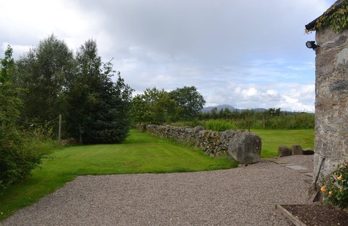 Murthly Cottage | Peaceful, cosy cottage in idyllic Highland Perthshire in beautiful scenery
