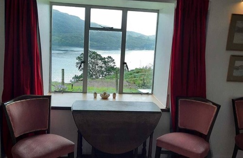 Tighnabruaich Cottage | Peaceful cottage in stunning rural Argyll