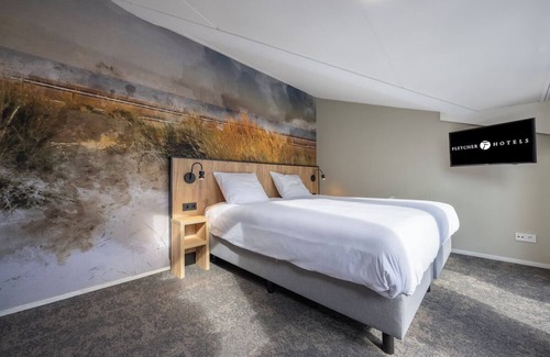 Schoorl Hotel | Peaceful Escape with Garden Views and Pool | Close to North Holland Dune Reserve