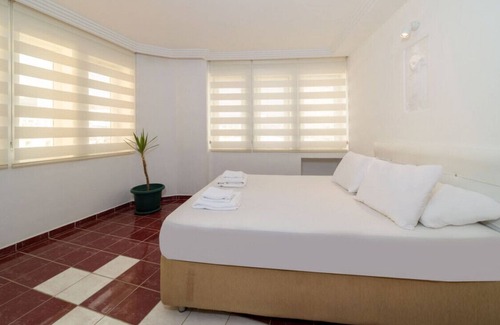 Antalya City Centre Apartment | Peaceful Flat near Trendy Attractions in Muratpasa