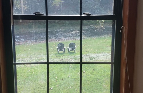 Grahamsville House | Peaceful Getaway by the River
