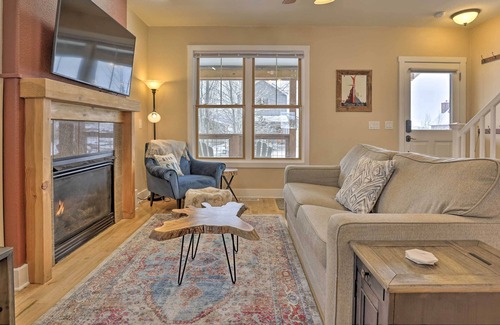 Grand Elk Ranch House | Peaceful Granby Home w/ Deck < 3 Mi to Ski & Golf!