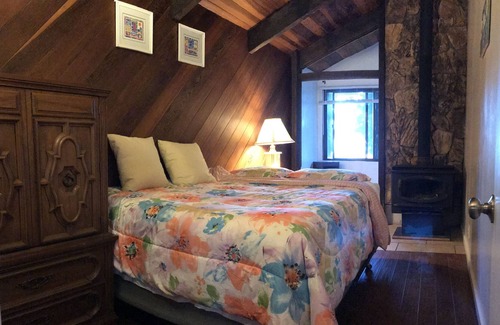 Los Gatos Apartment | Peaceful Guest Suite U1 in Redwood Forest Retreat WiFi
