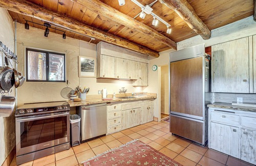 Cornville Cottage | Peaceful Historic Cottage on Sedona Wine Trail