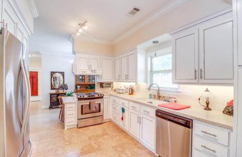 Edgemont House | Peaceful Home with Patio Near Greers Ferry Lake