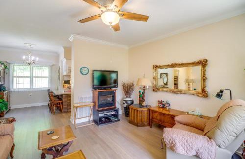 Edgemont House | Peaceful Home with Patio Near Greers Ferry Lake