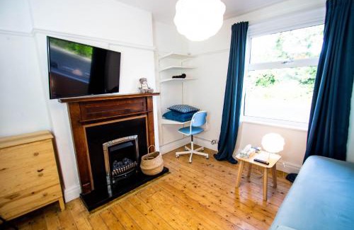 Lancaster Apartment | Peaceful House in the Centre of City