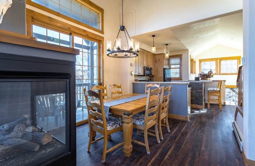 Granby Condo | PEACEFUL MOUNTAIN RETREAT/SKI-IN, SKI-OUT