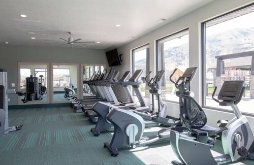Hyrum Apartment | Peaceful Mountain Vista Cove - Quiet and Beautiful