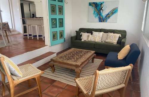 Holder's Hill House | Peaceful Payne’s Bay Home, minutes from the beach