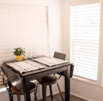 Archie Villa | Peaceful Pondside Stay