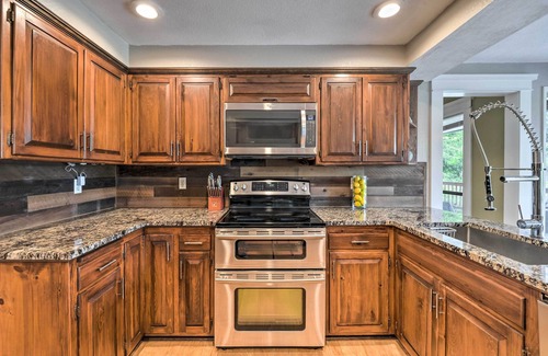 Camano Island House | Peaceful Ranch-Style Camano Home on 5 Acres!