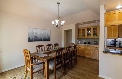 Hot Springs Village House | Peaceful Retreat w/Lakeview in Hot Springs Village