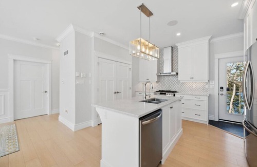 Hammonds Plains House | Peaceful Retreat on Schmidt Lake