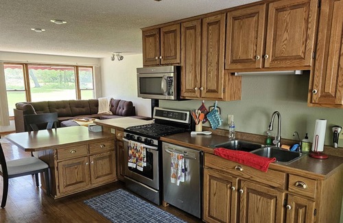 Isle House | Peaceful retreat on Mille Lacs perfect for anglers, nature lovers and families.