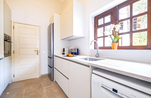 Alcalar Villa | Peaceful retreat w/heatable pool, Portimão