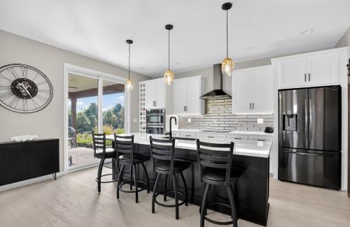 Hamburg House | Peaceful Secluded Wausau Retreat home