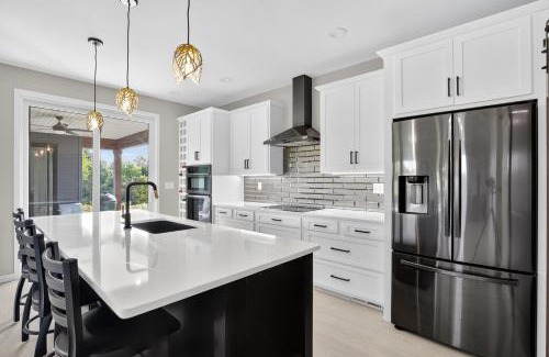 Hamburg House | Peaceful Secluded Wausau Retreat home
