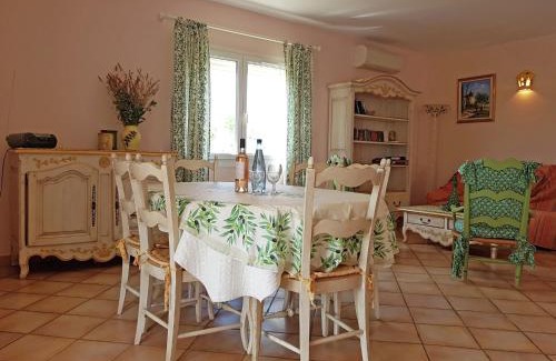Saint-Laurent-de-Carnols Villa | Peaceful Valley View Villa