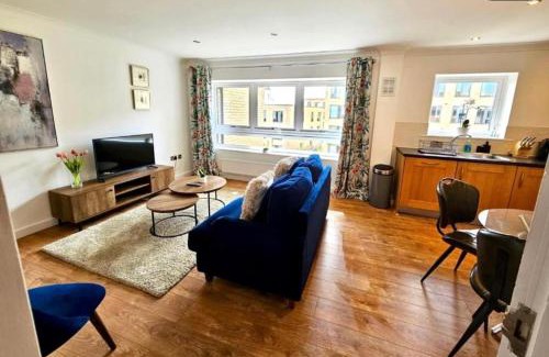 Cambridge Apartment | Peach Tree Apartment - near Cambridge Station