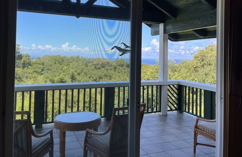 Pauwela Bed & Breakfast | Peahi Point Vacation Rental at Peahi-Jaws Surfing