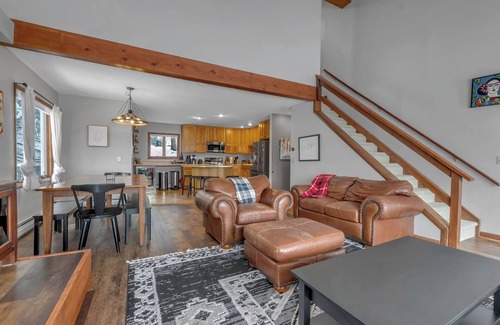 Ellicottville Apartment | Peak Convenience- Spacious Resort Retreat on Holiday Valley