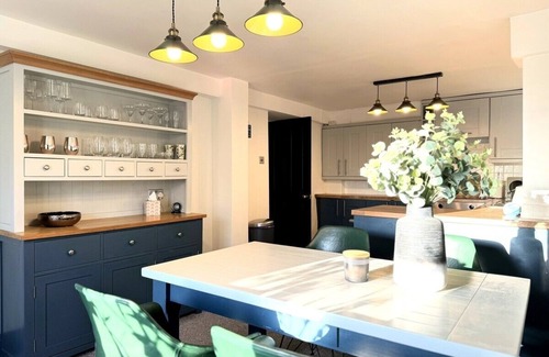 Lea House | Peak District Getaway Retreat!