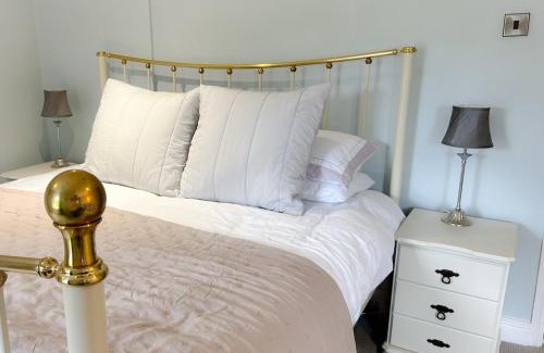 Ashford-in-the-Water House | Peak District Period Property near Chatsworth House